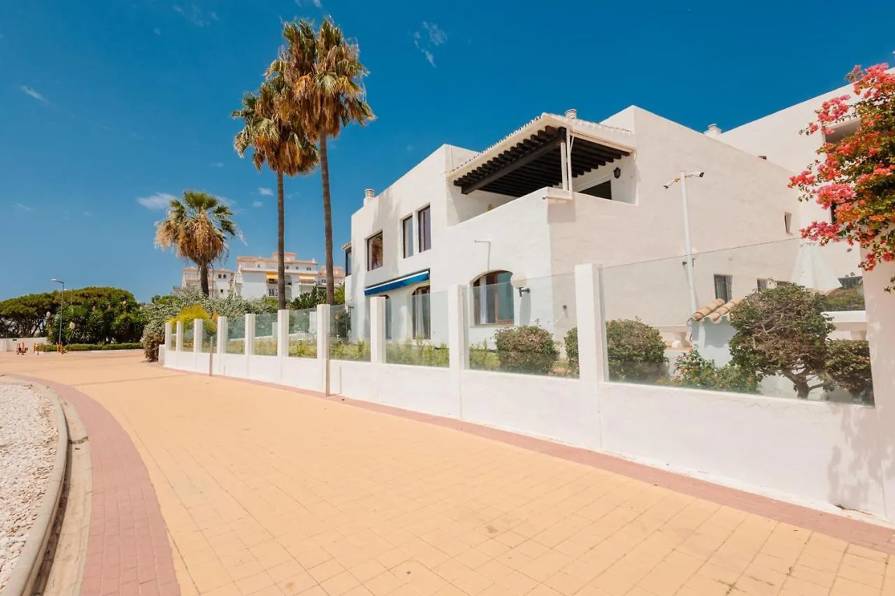 Holiday Home, With Direct Access To The Beach, Sea Views And South Facing, In Puerto Banus Marbella Apartment