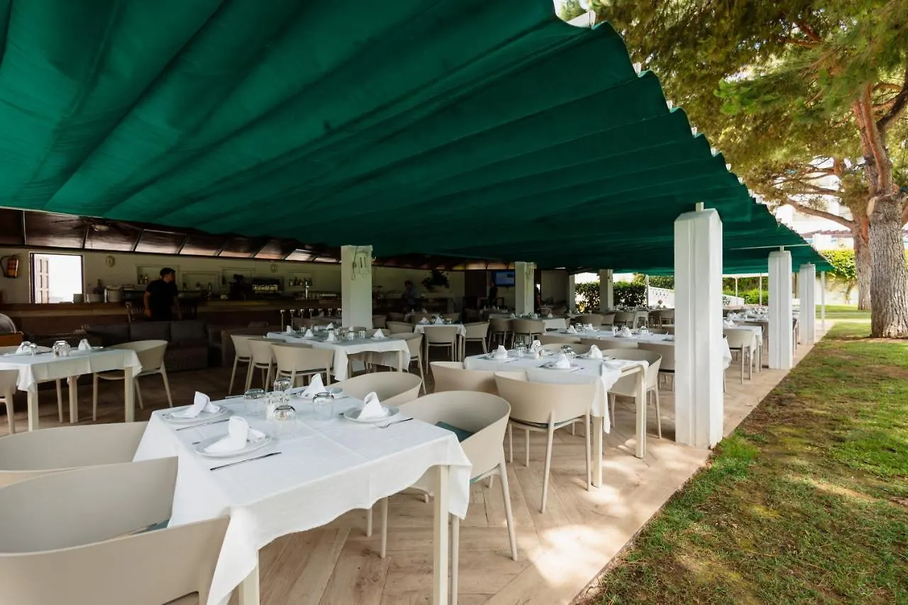 Holiday Home, With Direct Access To The Beach, Sea Views And South Facing, In Puerto Banus Marbella